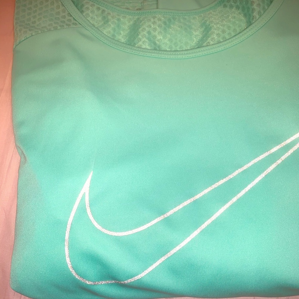 DRI-FIT Nike Pro long-sleeve